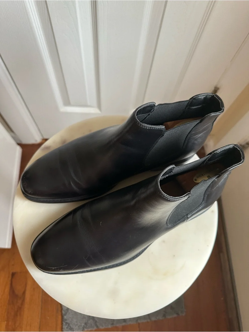 Madden Men’s Maxxin Mid Height Chelsea Boots  Size 10